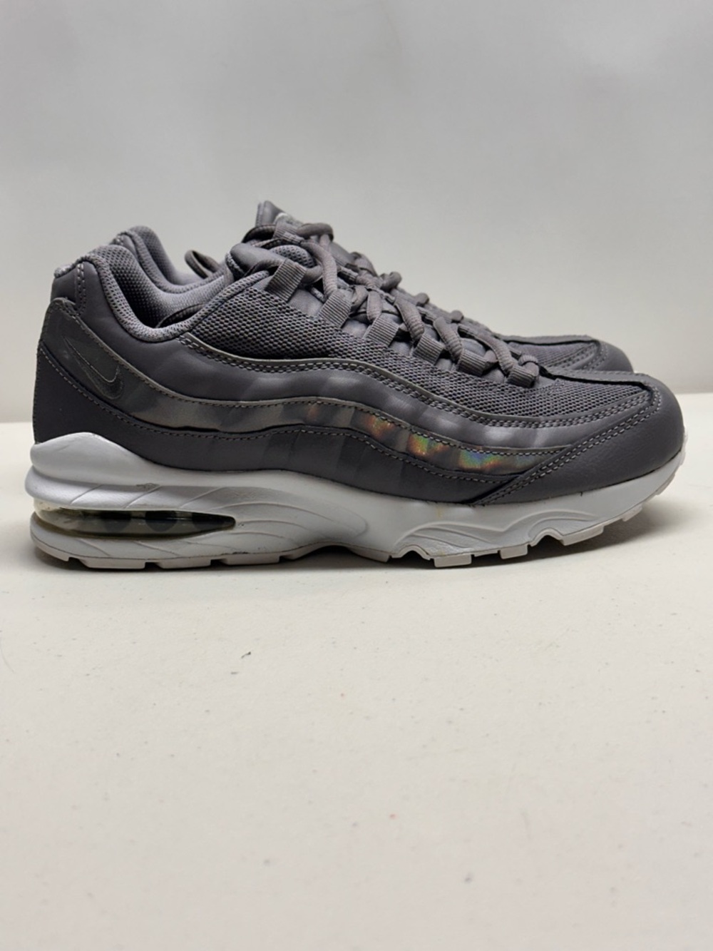 Nike Air Max 95 LE GS Gunsmoke  310830-012 Shoes Sneakers Size 6.5 Y 6.5 Men